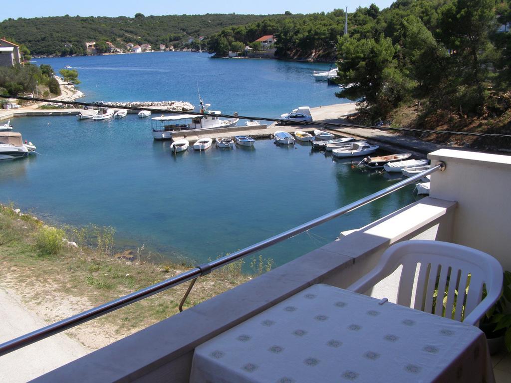 Apartment Marija Brbinj Luaran gambar