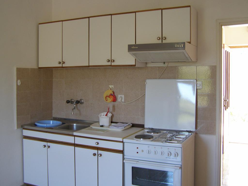 Apartment Marija Brbinj Luaran gambar