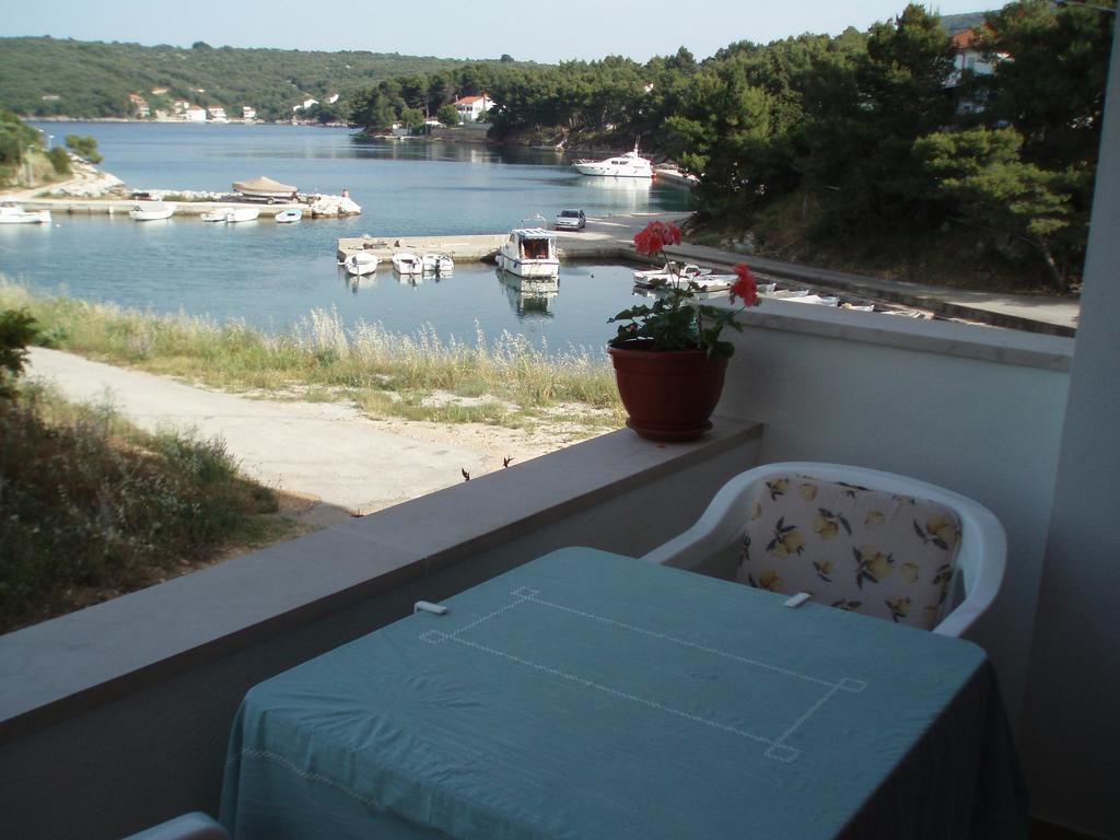 Apartment Marija Brbinj Luaran gambar